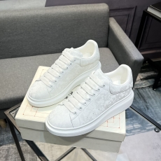 Alexander Mcqueen Low Shoes